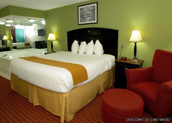 Quality Inn Chipley I-10 At Exit 120 Oda fotoğraf