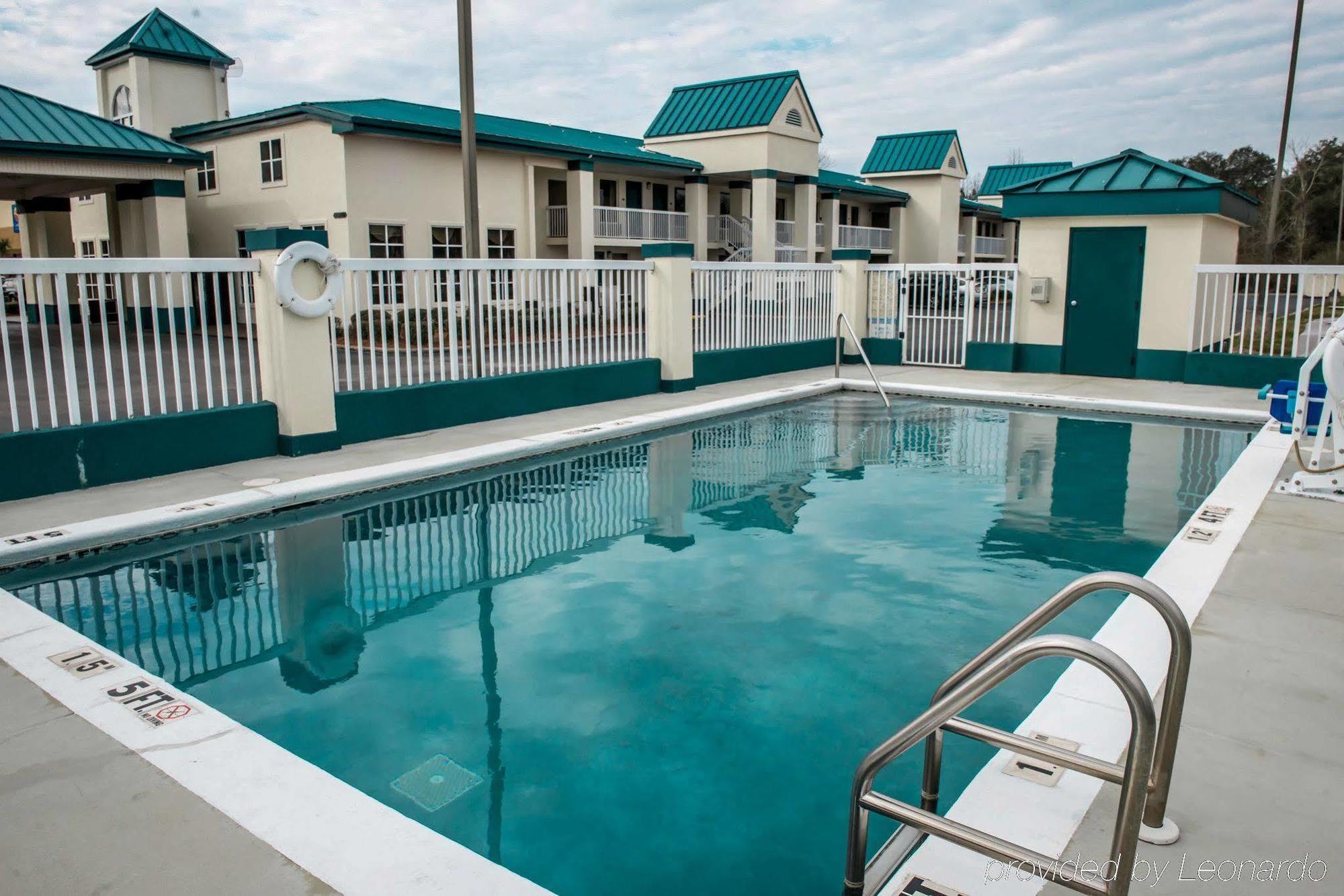 Quality Inn Chipley I-10 At Exit 120 Dış mekan fotoğraf