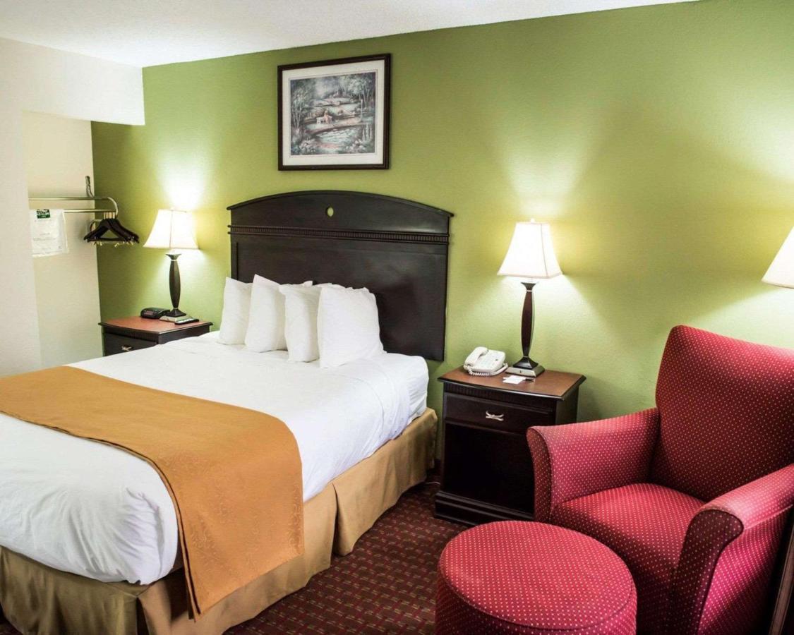 Quality Inn Chipley I-10 At Exit 120 Dış mekan fotoğraf