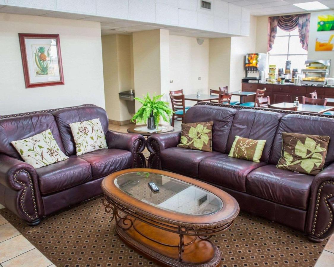 Quality Inn Chipley I-10 At Exit 120 Dış mekan fotoğraf